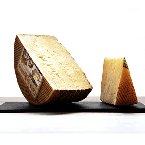 Cured Manchego Sheep Cheese 250 gr.